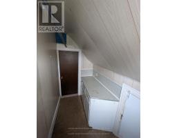 12 Empire Street, Welland, ON L3B2L2 Photo 16