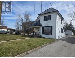 12 Empire Street, Welland, ON L3B2L2 Photo 11