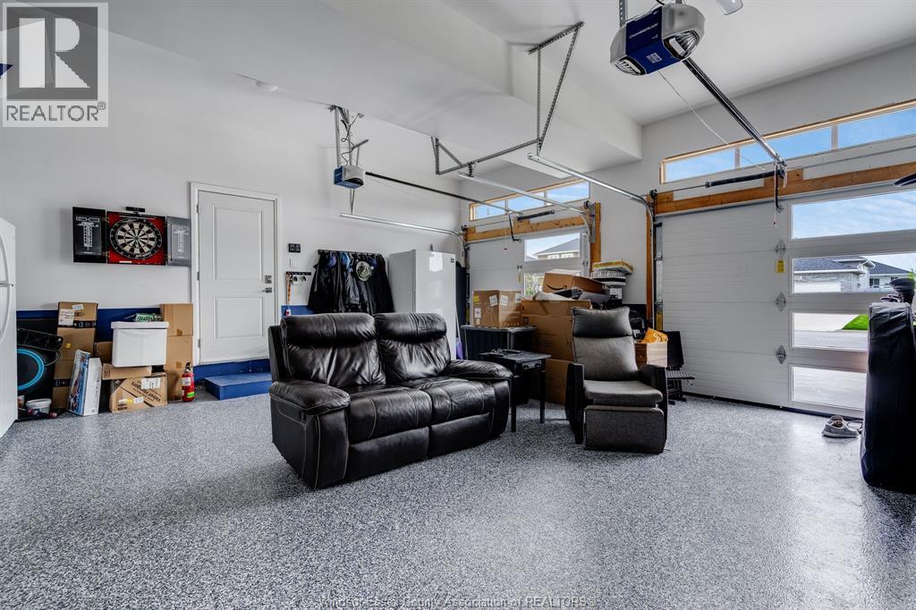 324 Patten CRESCENT - 30
