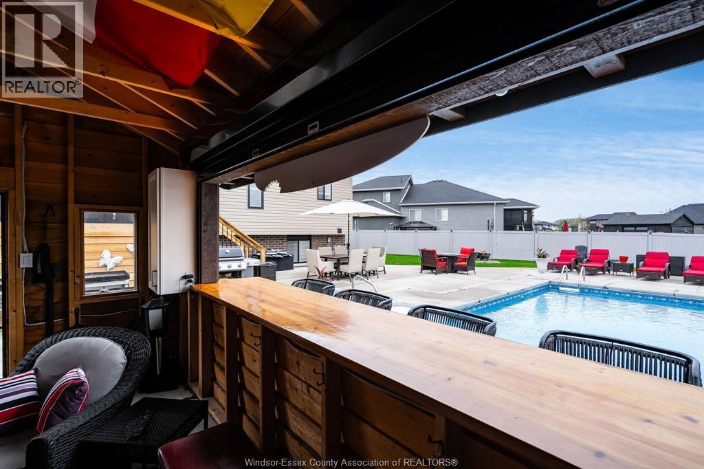 324 Patten CRESCENT - 44