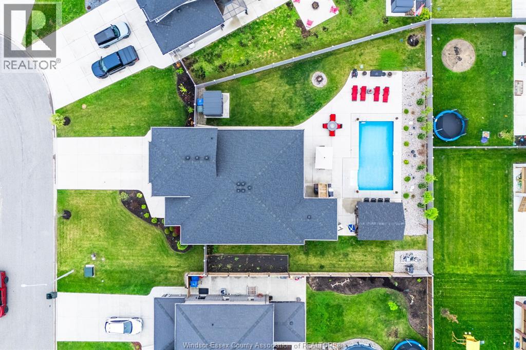324 Patten CRESCENT - 50