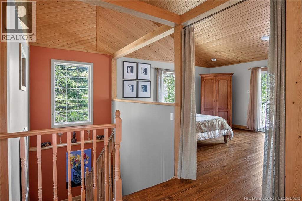 25 Bell Hill Road - Image 18