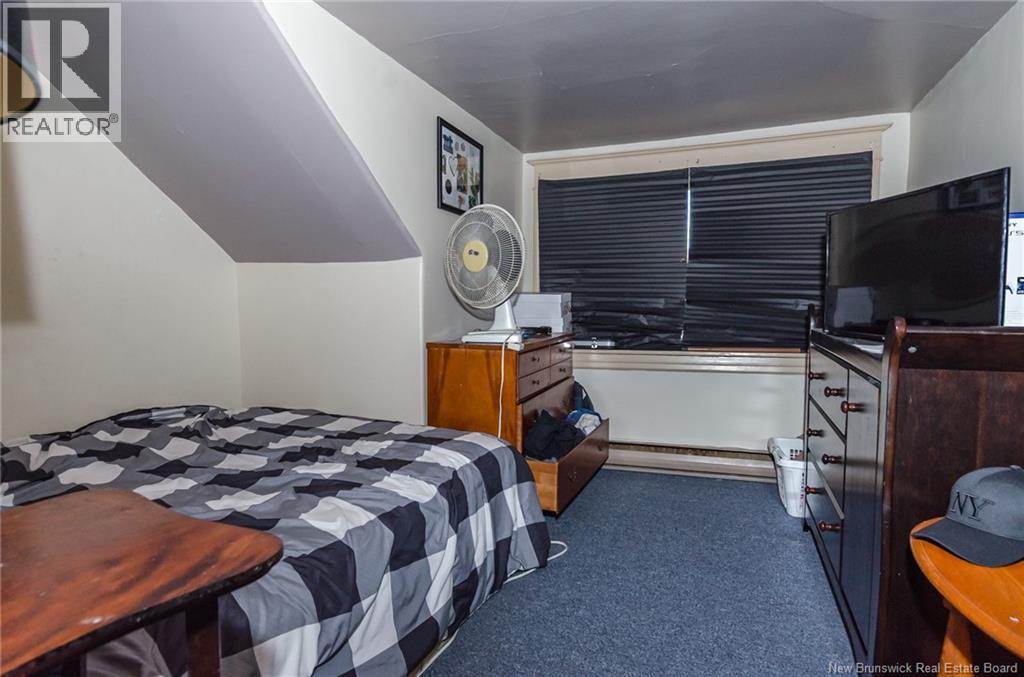 73-75 Clarendon Street - 46