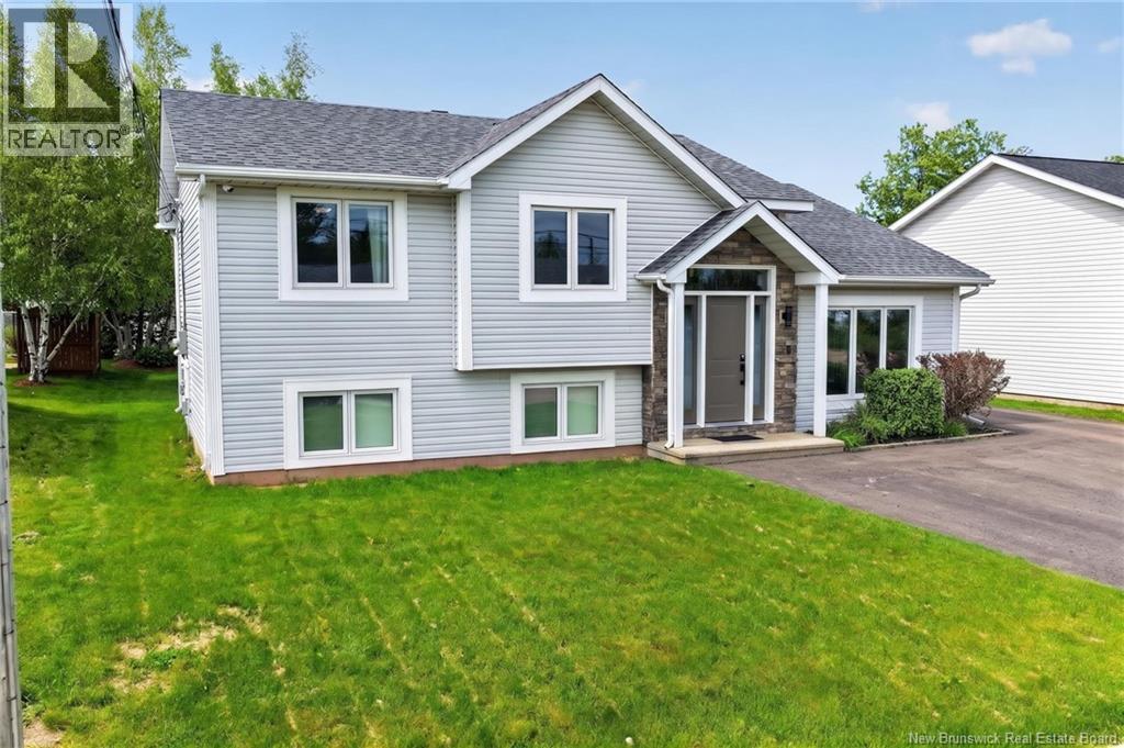 287 Maplehurst Drive - Image 2
