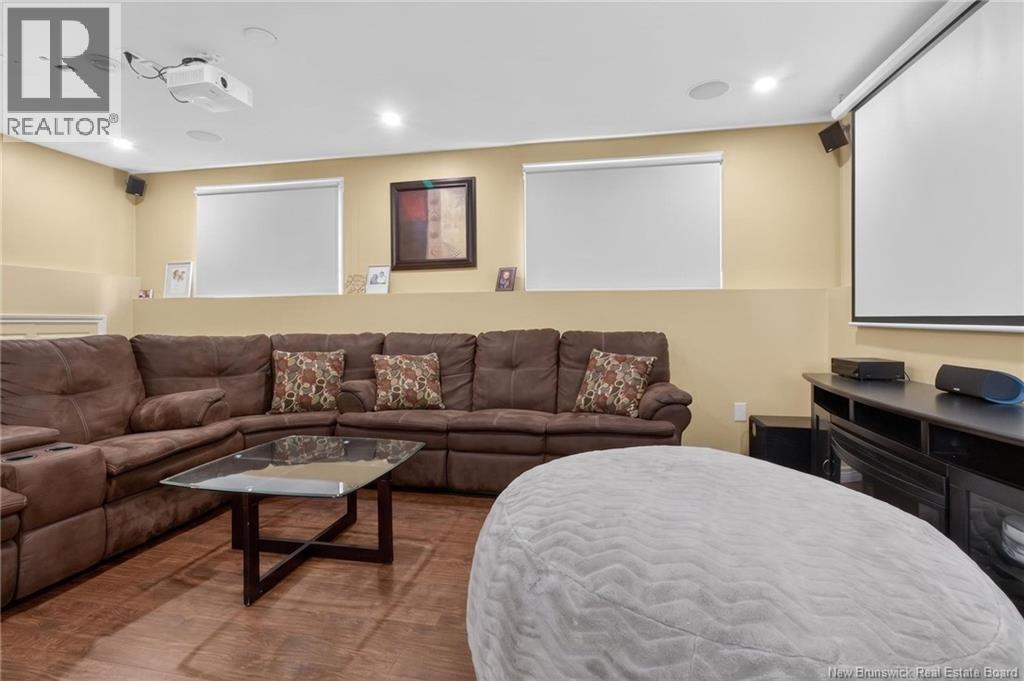 287 Maplehurst Drive - Image 24