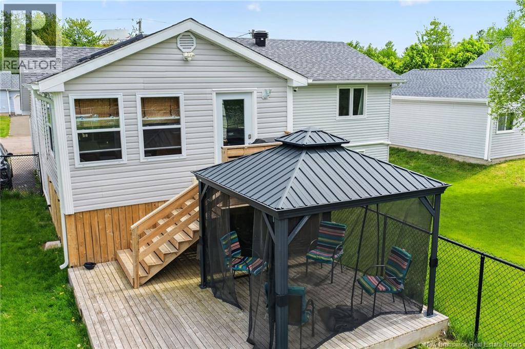 287 Maplehurst Drive - Image 5