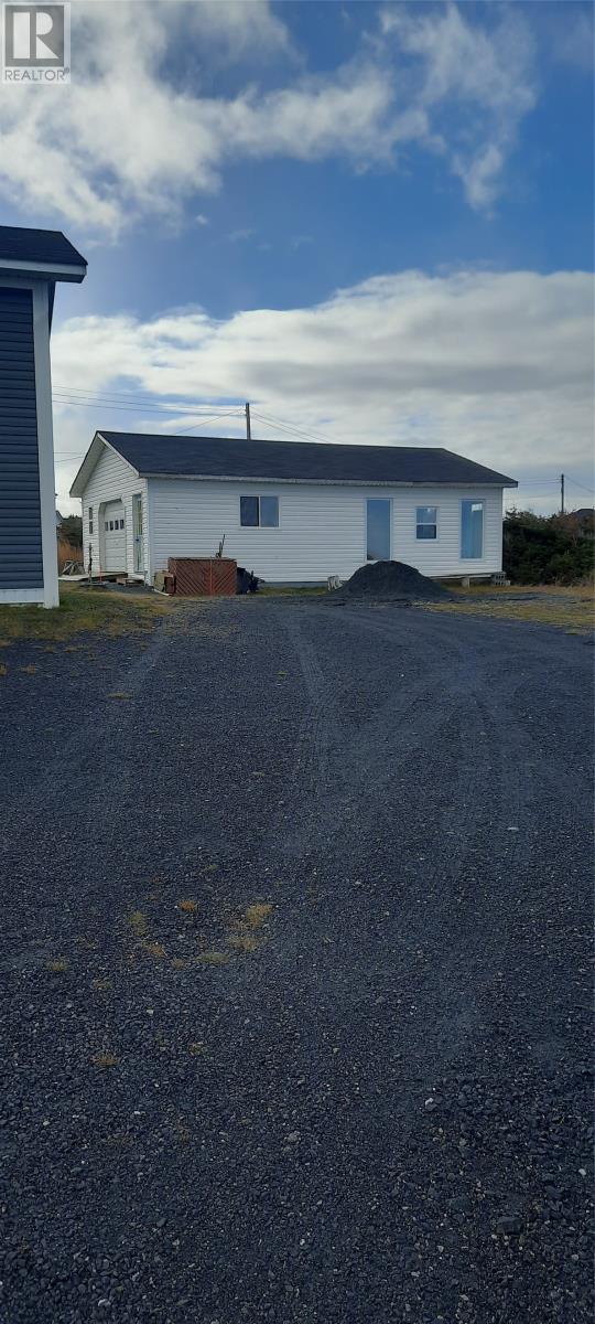 8 Main Street - 22