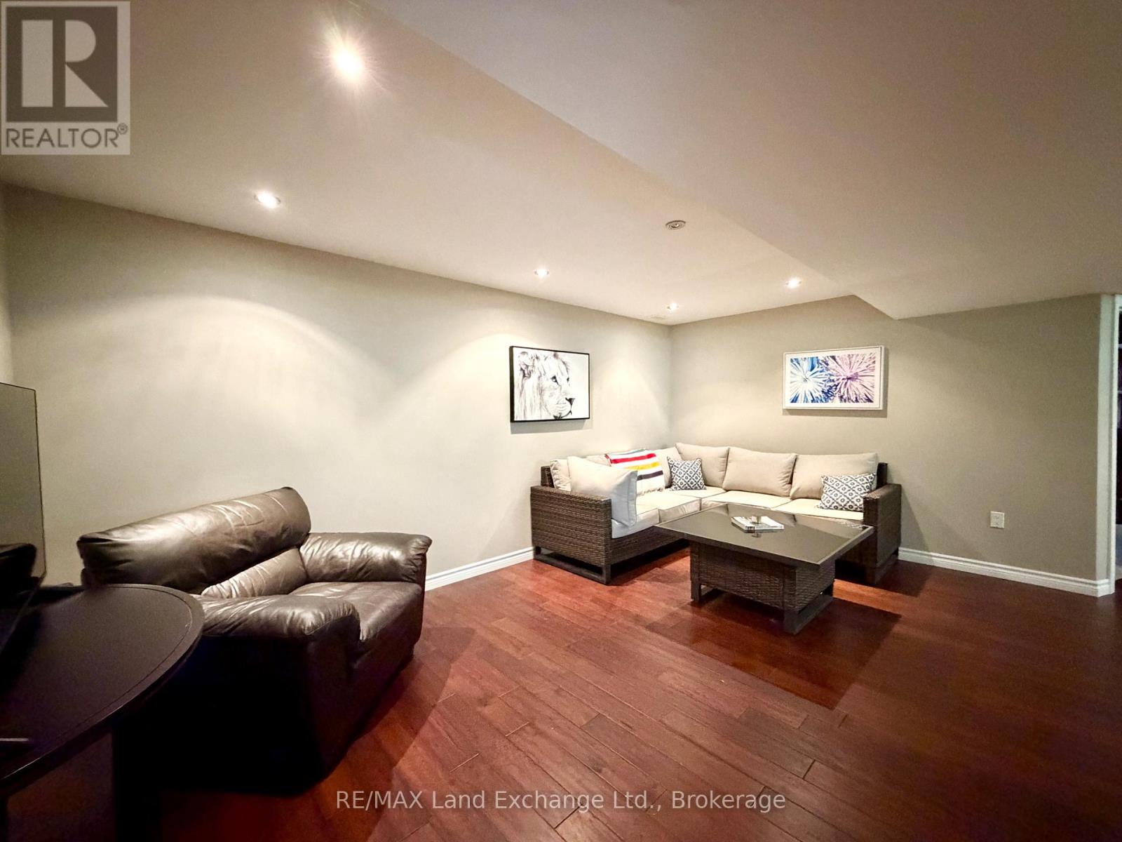 219 STICKEL STREET - 20