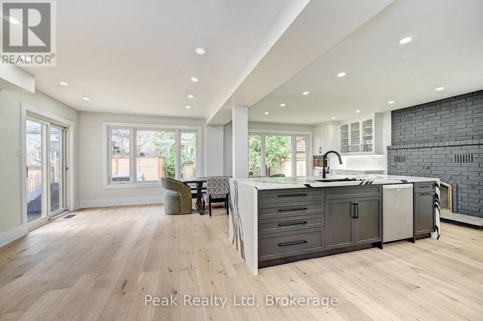 352 STEPHANIE DRIVE - 18