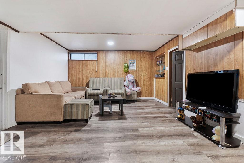 712 LEE RIDGE RD NW - 53