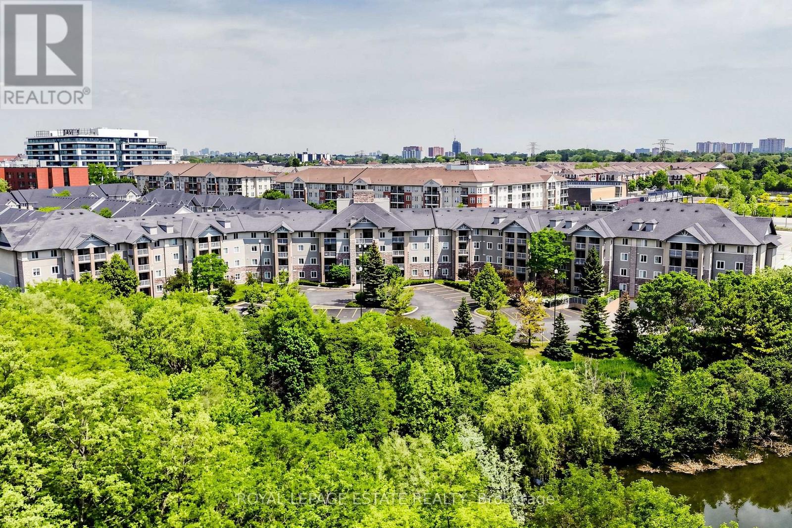 Listing photo of 331 - 684 WARDEN AVENUE