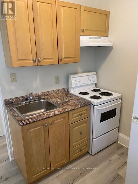 110-112 DEWHURST BOULEVARD - 12