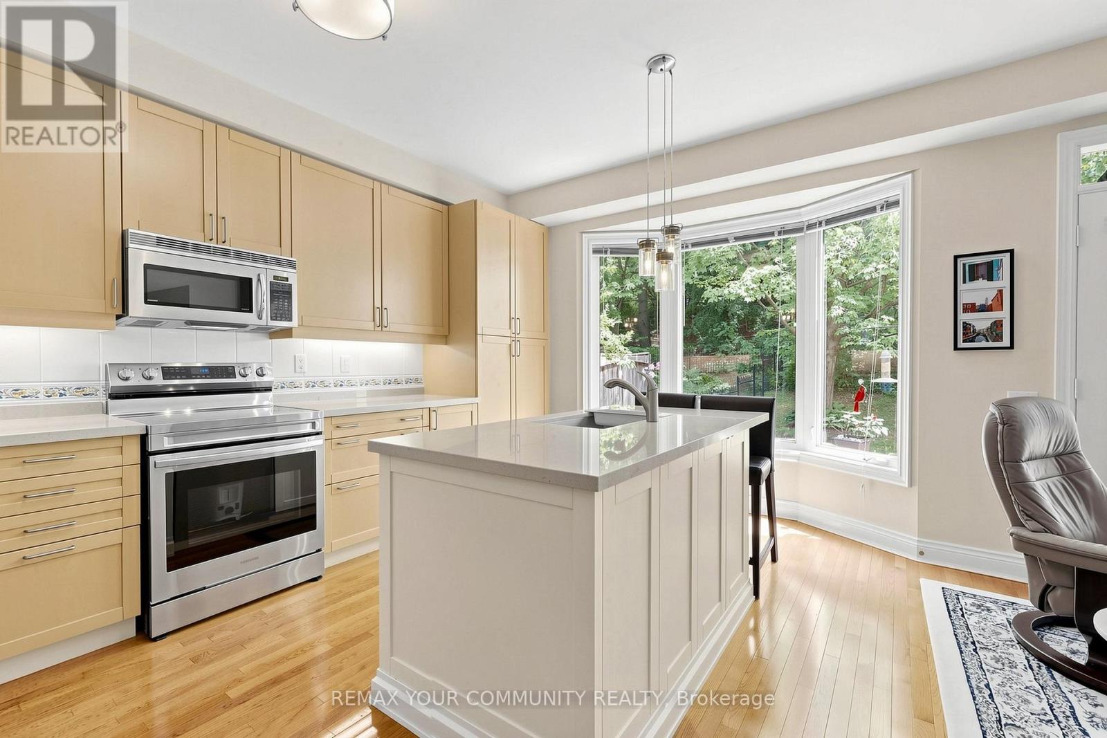 104 WESTBURY COURT - 20