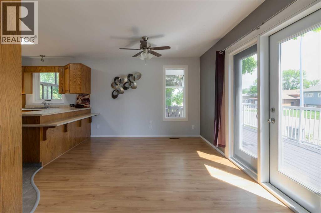 1010 22 Avenue — photo 15