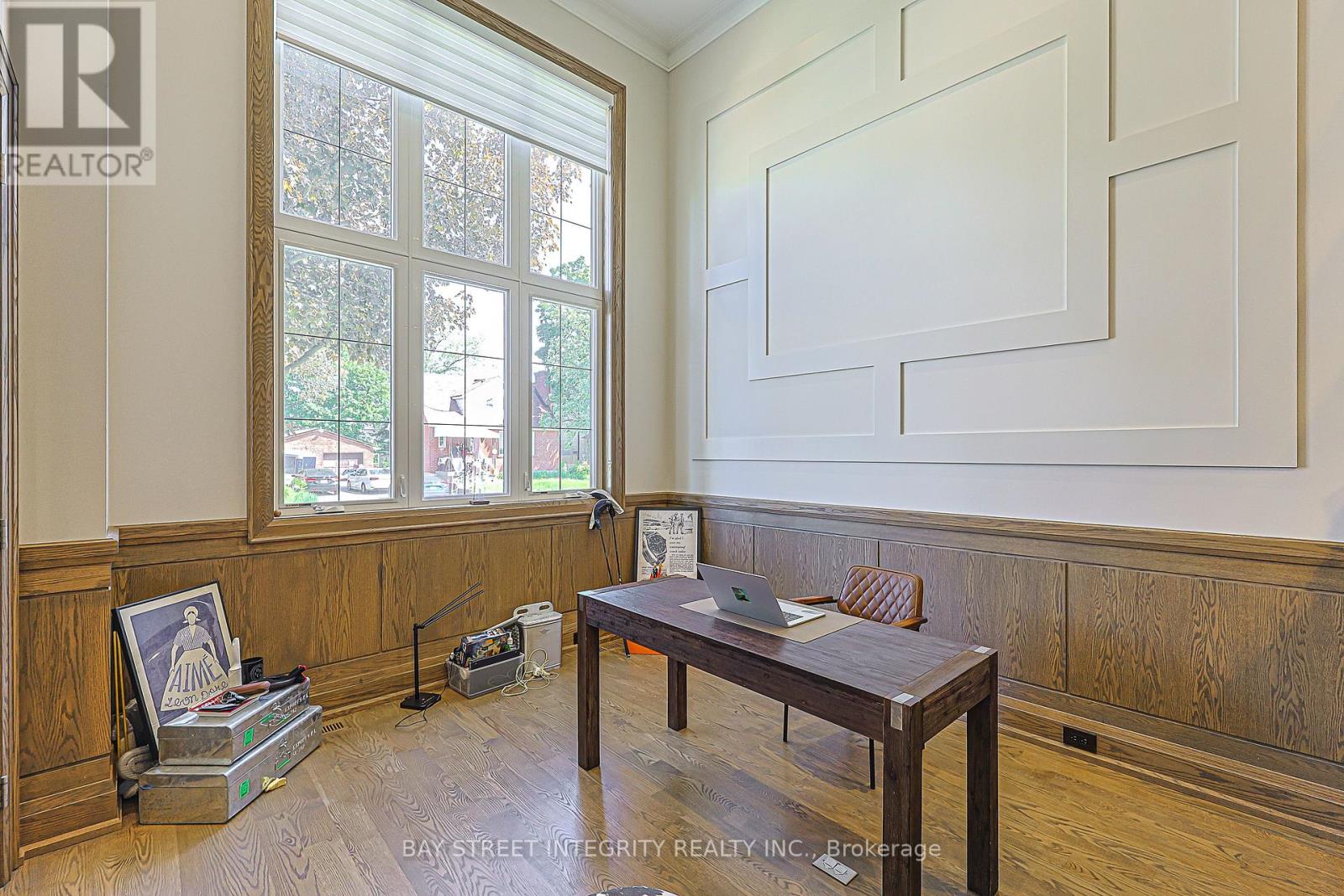 151 HORSHAM AVENUE - 17