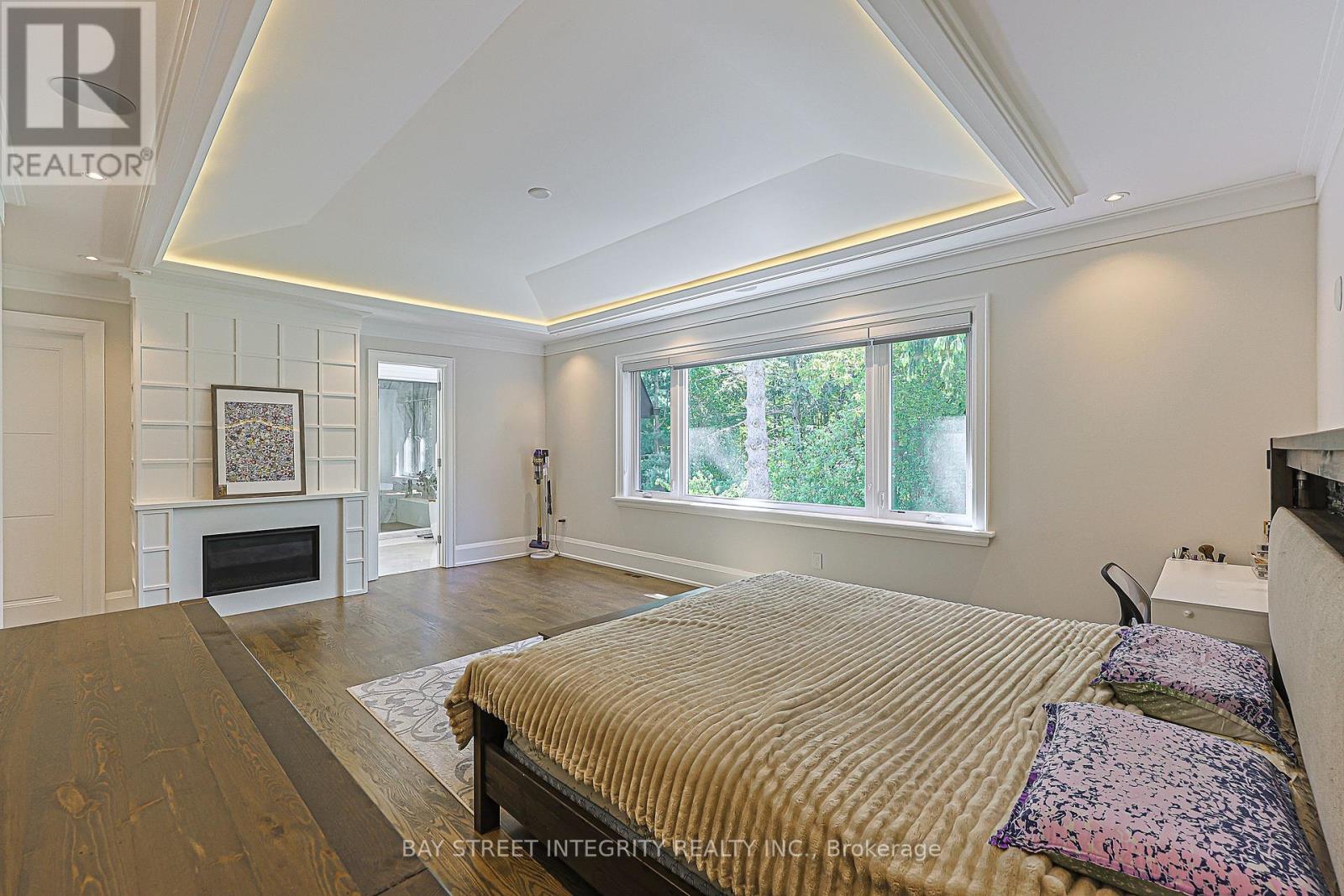 151 HORSHAM AVENUE - 24