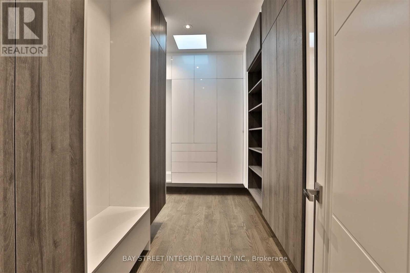 151 HORSHAM AVENUE - 25