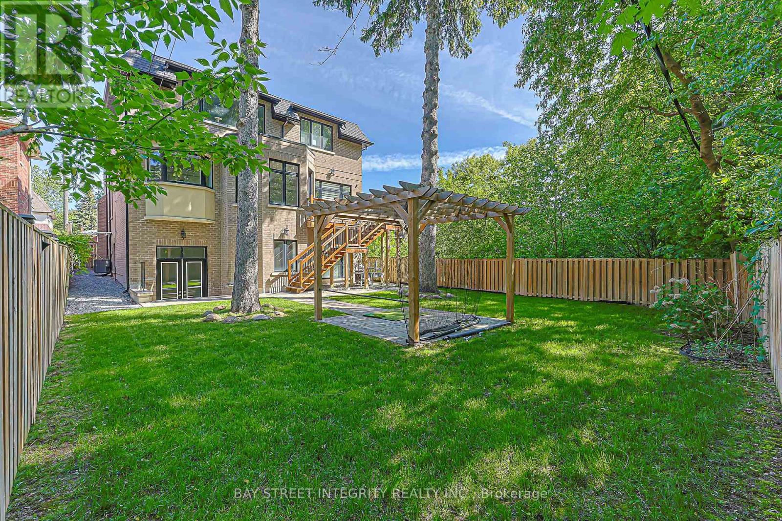 151 HORSHAM AVENUE - 41