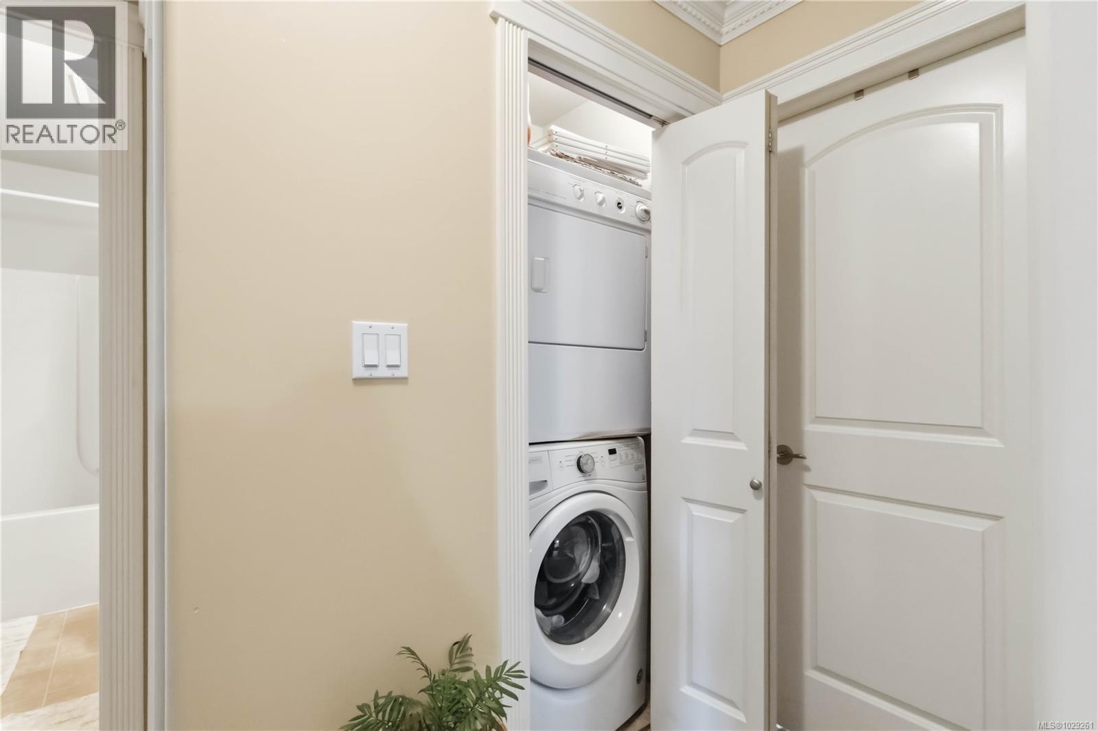 5549 Alderley Rd - 34