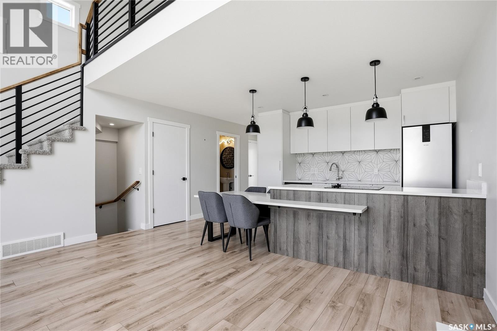 #103 Westfield ROAD - 11