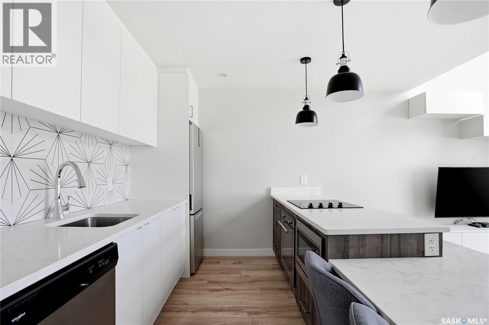 #103 Westfield ROAD - 14