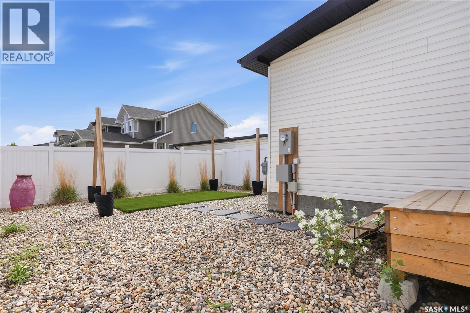 #103 Westfield ROAD - 36