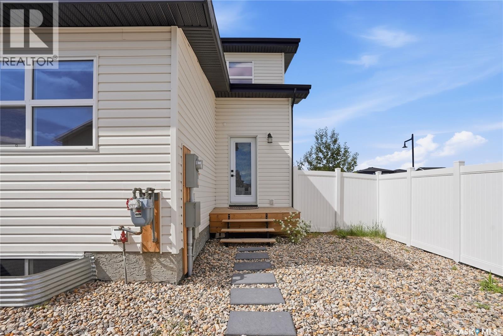 #103 Westfield ROAD - 39