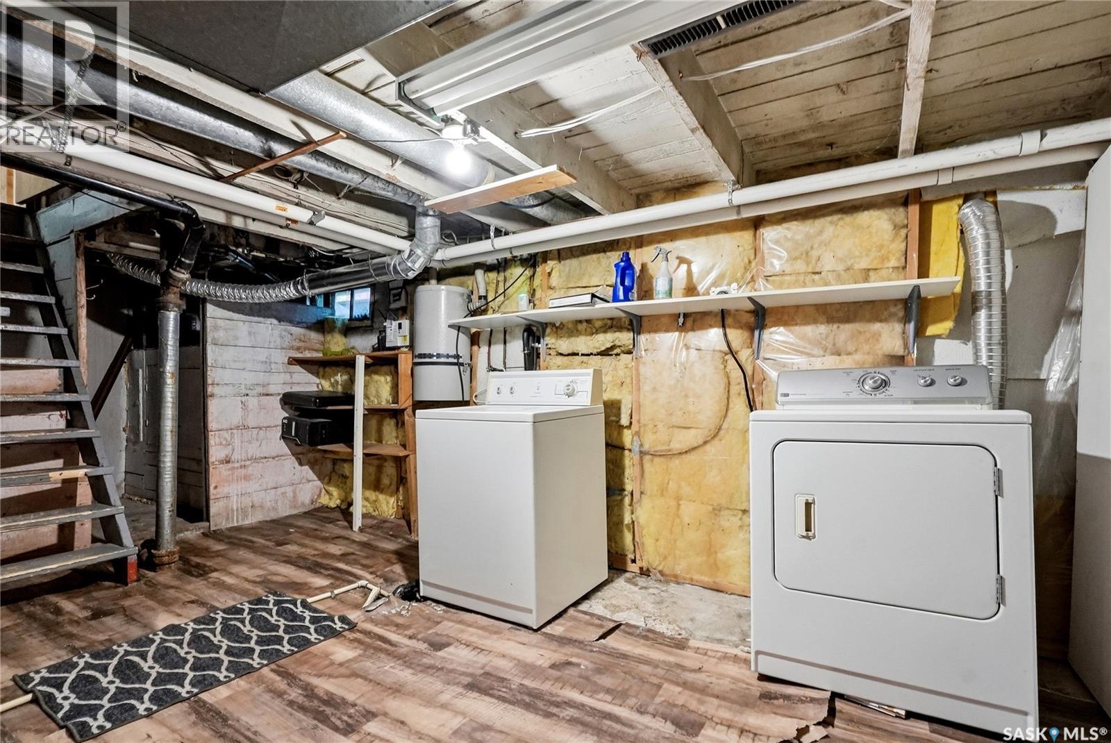 1614 Lorne AVENUE — photo 40