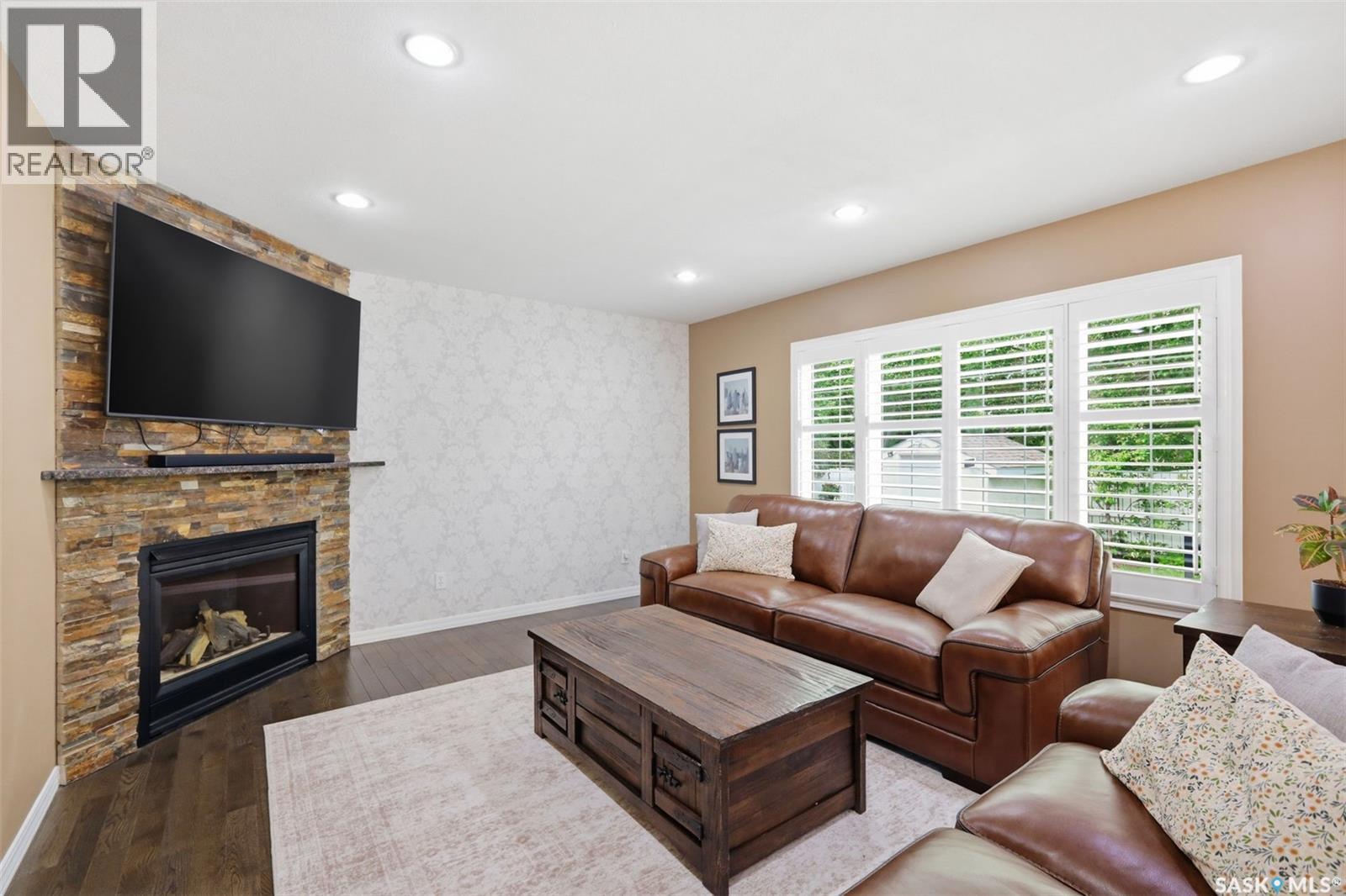 106 Mendel CRESCENT — photo 15