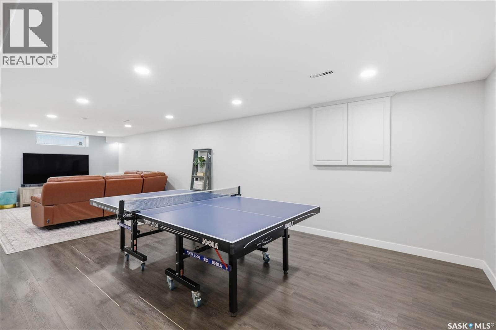 106 Mendel CRESCENT — photo 29