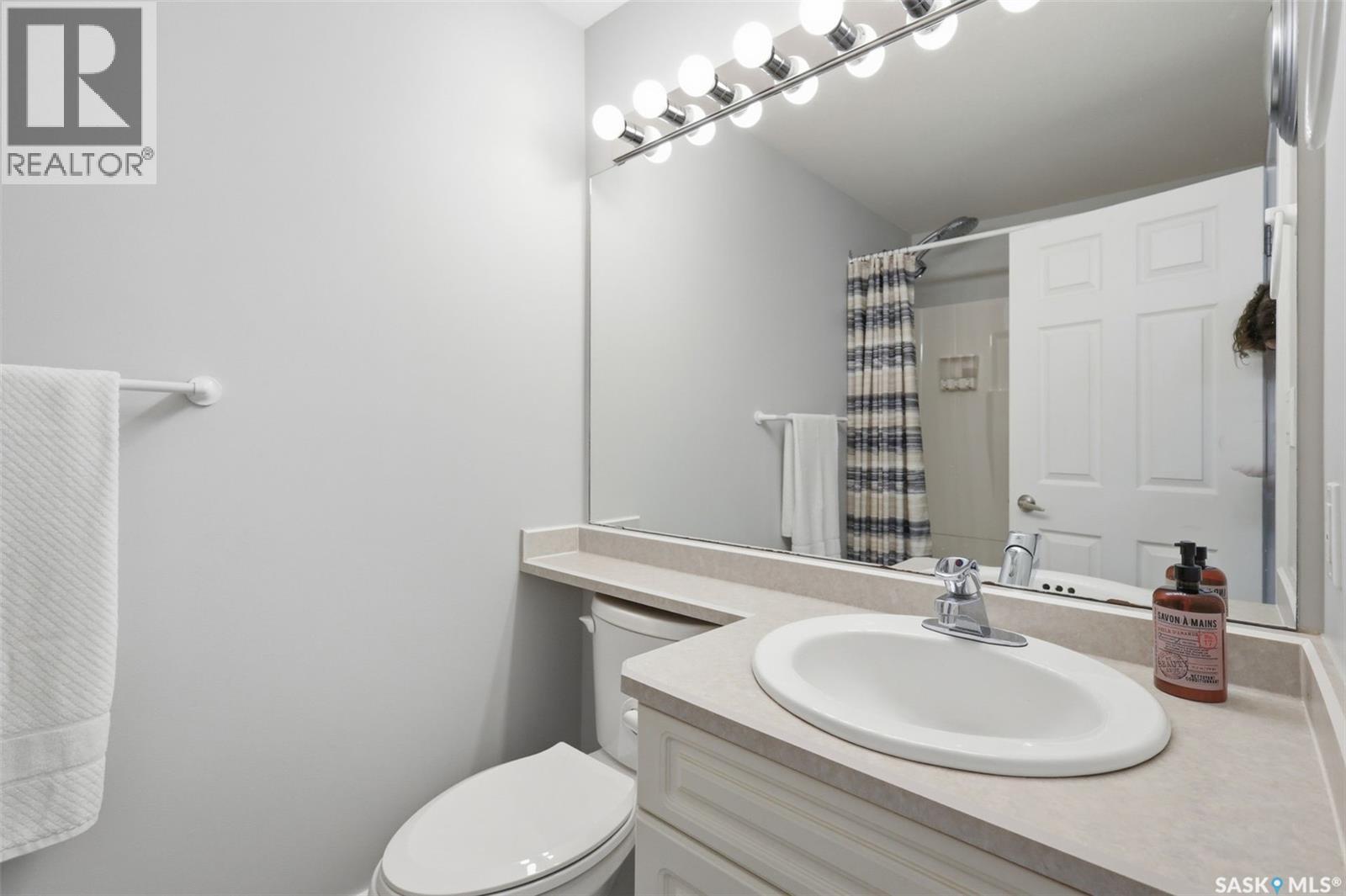 106 Mendel CRESCENT — photo 34
