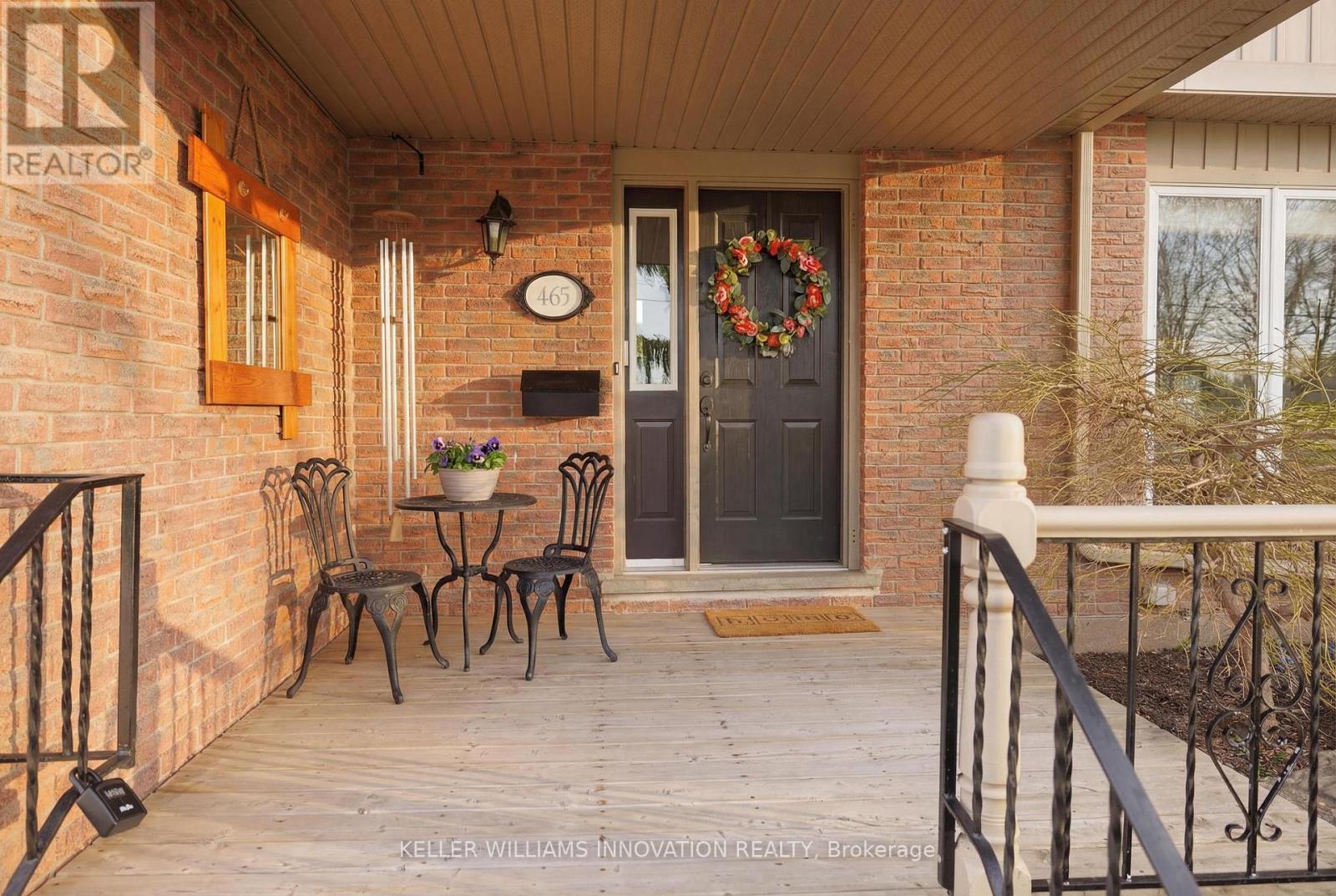 465 BOYNE AVENUE - 16