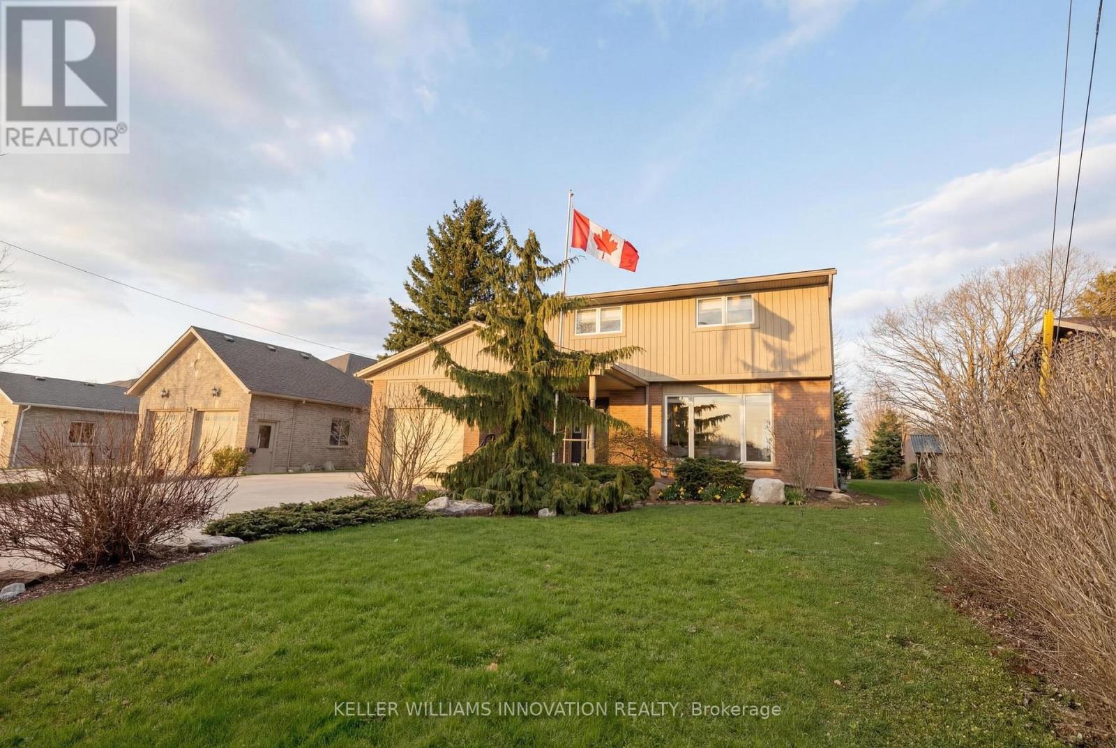 465 BOYNE AVENUE - 15