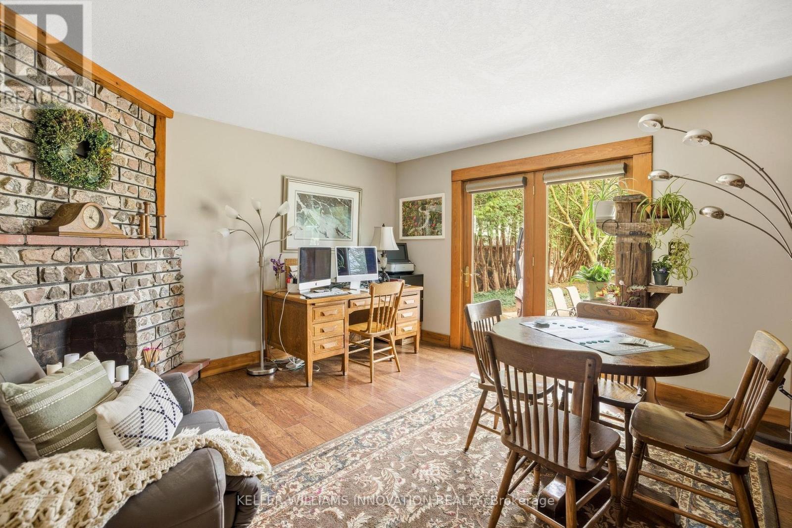 465 BOYNE AVENUE - 29