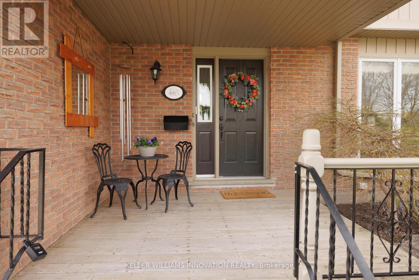 465 BOYNE AVENUE - 4