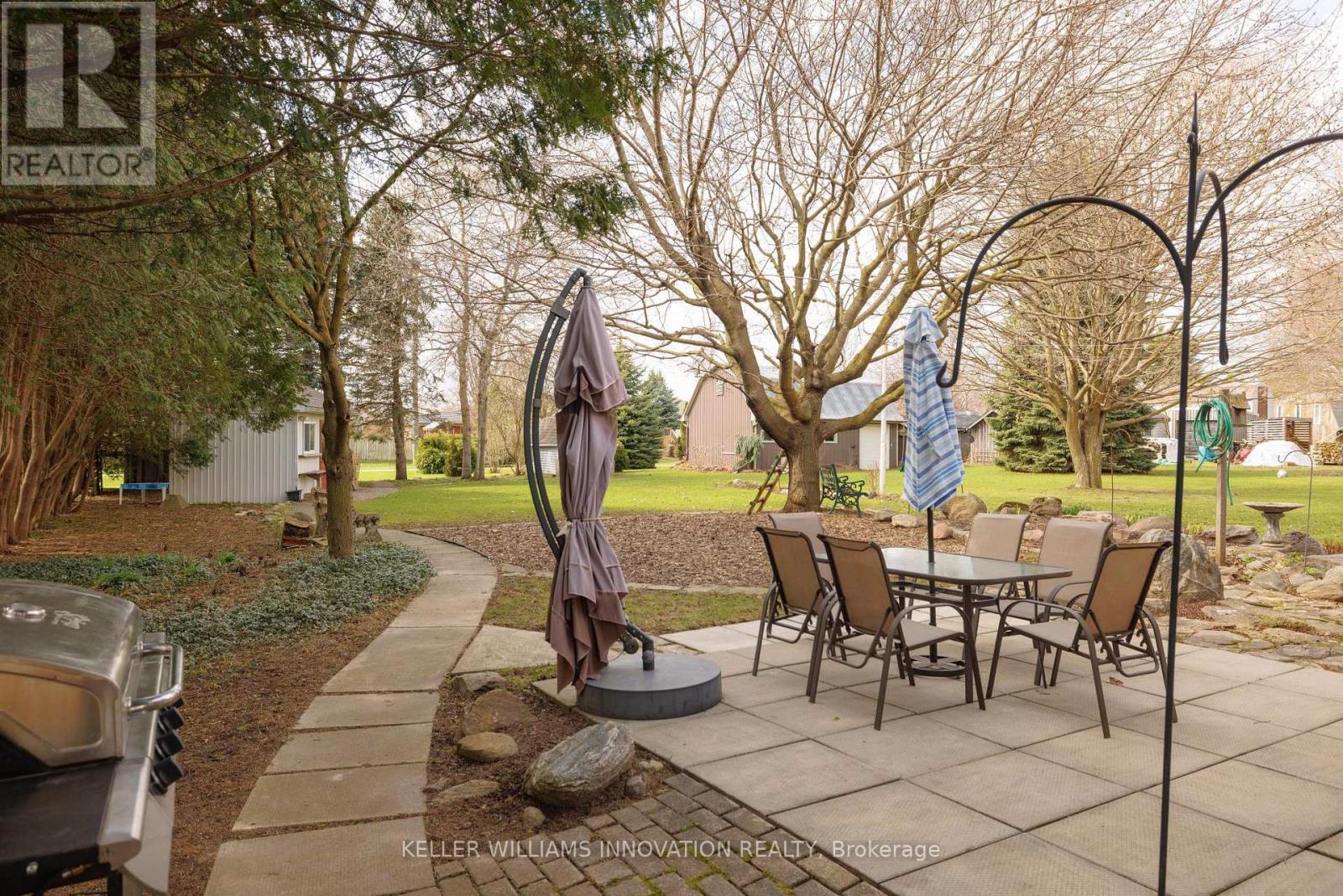 465 BOYNE AVENUE - 5