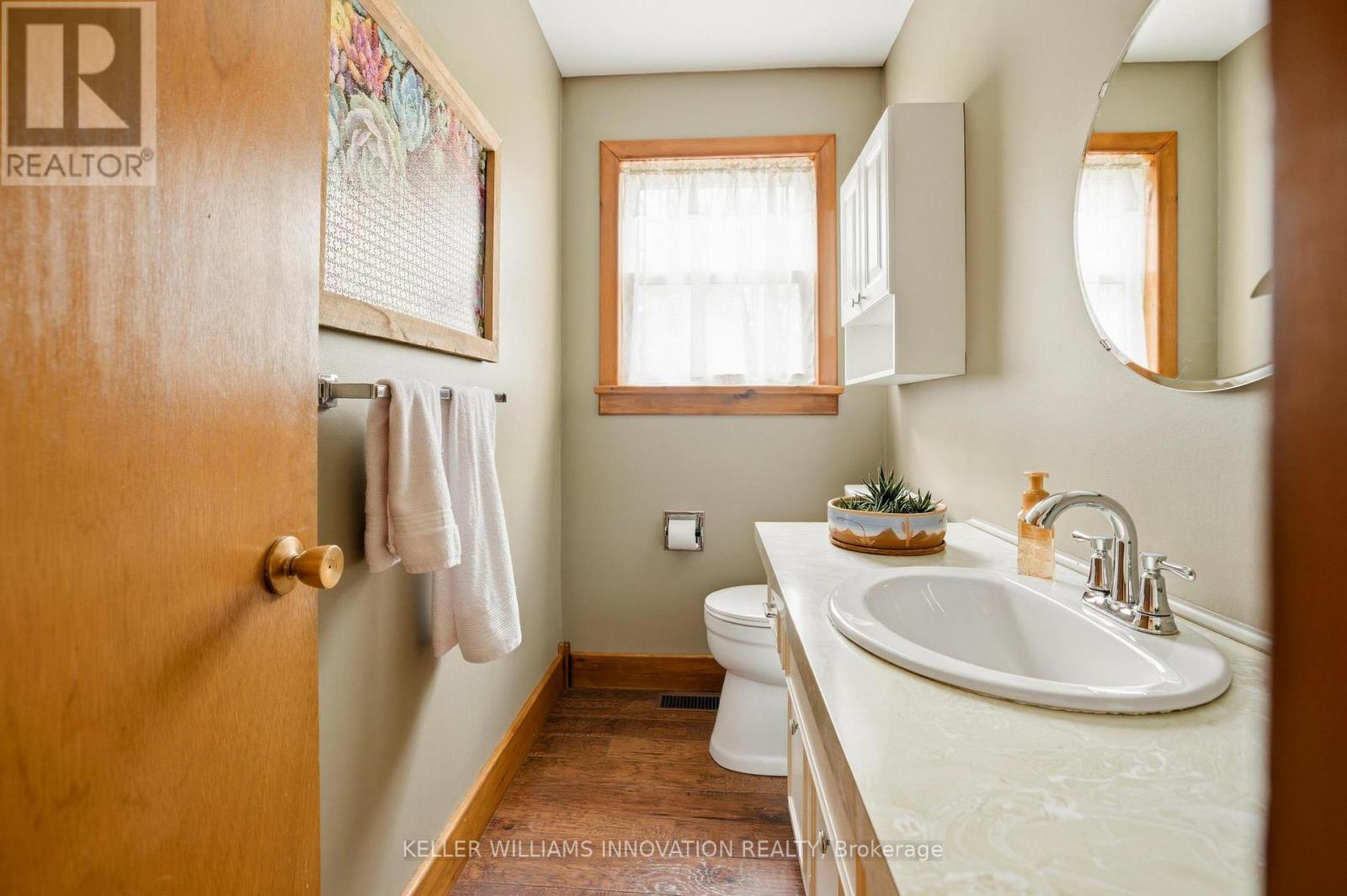 465 BOYNE AVENUE - 28