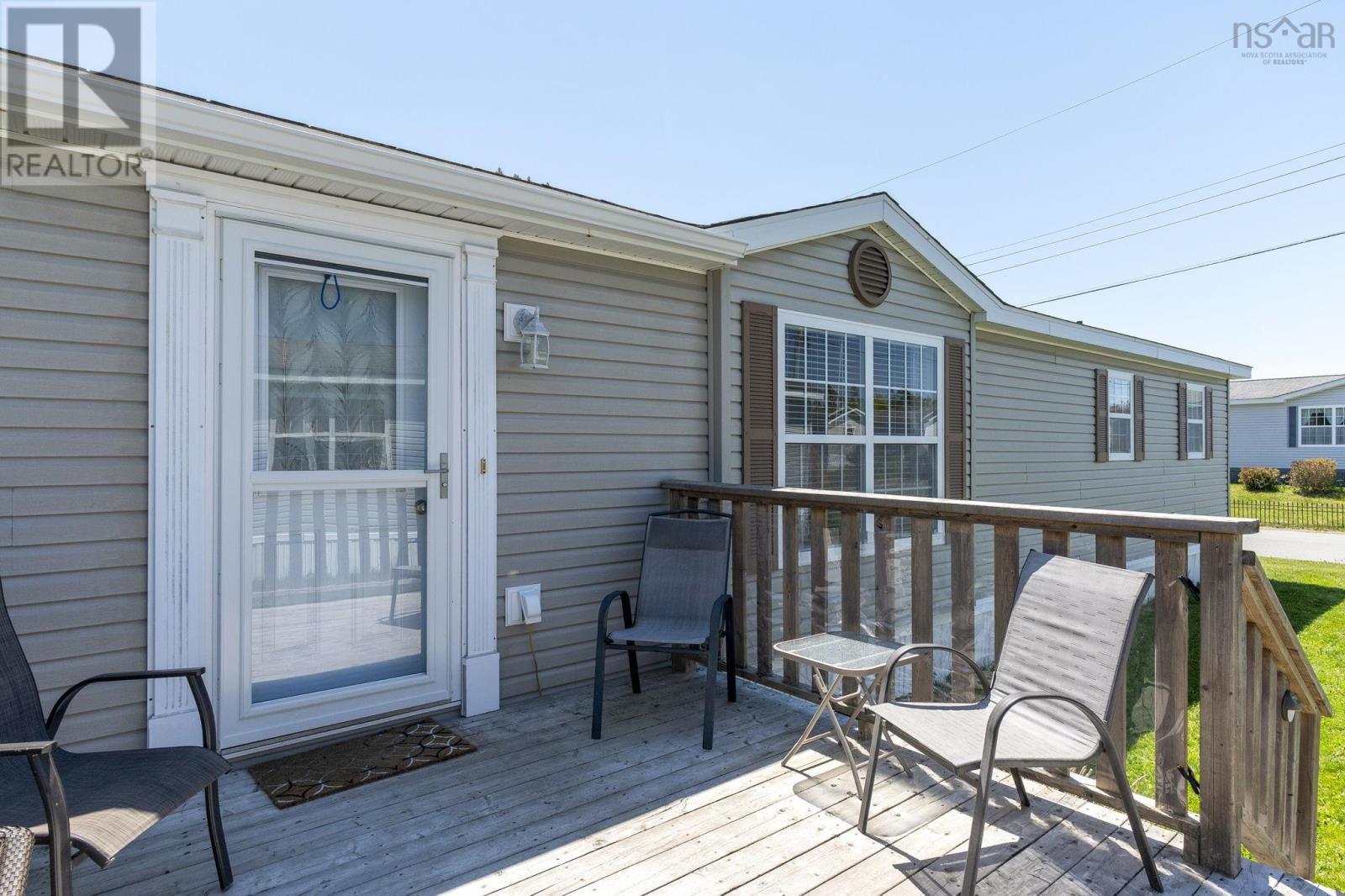 Property 38 of 47 of 141 Birchill Drive
