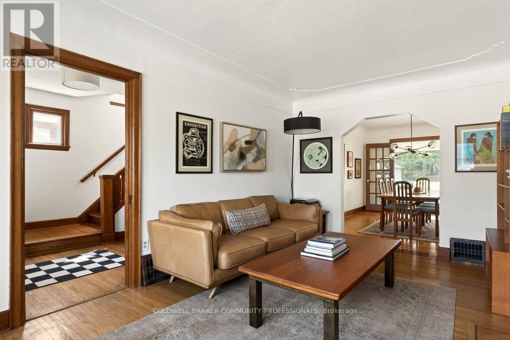 66 EDGEMONT STREET S - 11