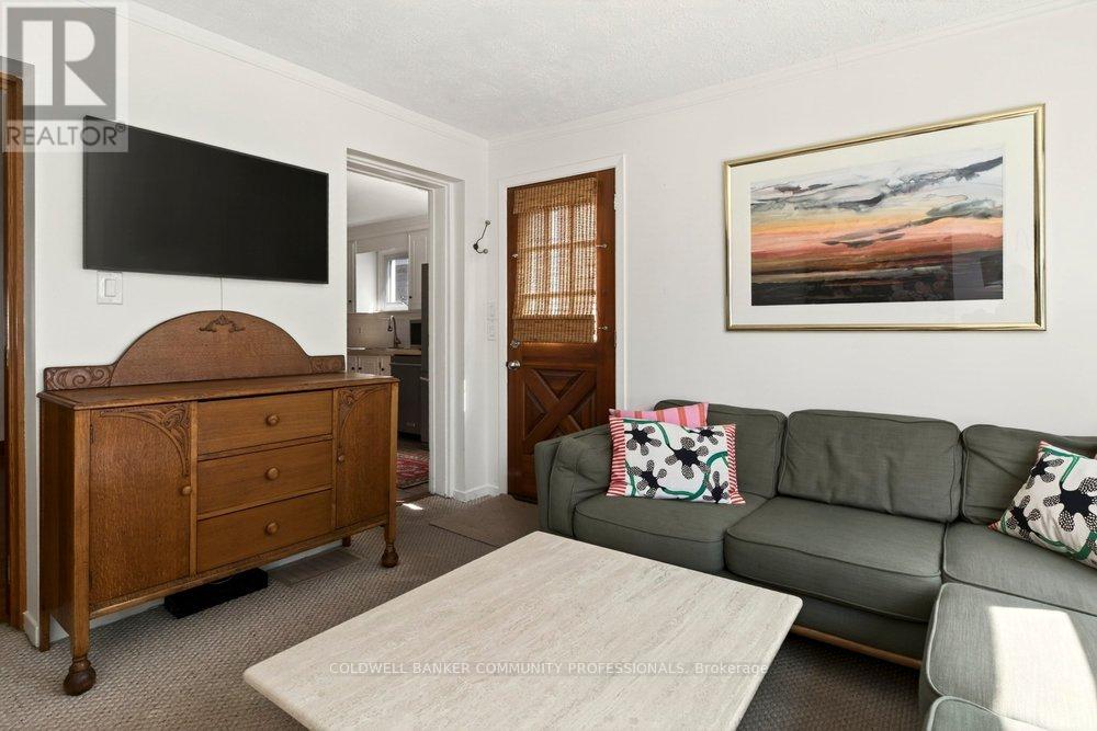 66 EDGEMONT STREET S - 23