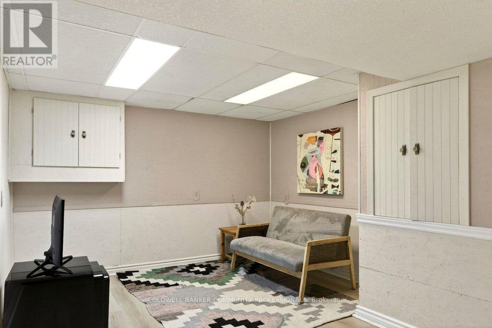 66 EDGEMONT STREET S - 38