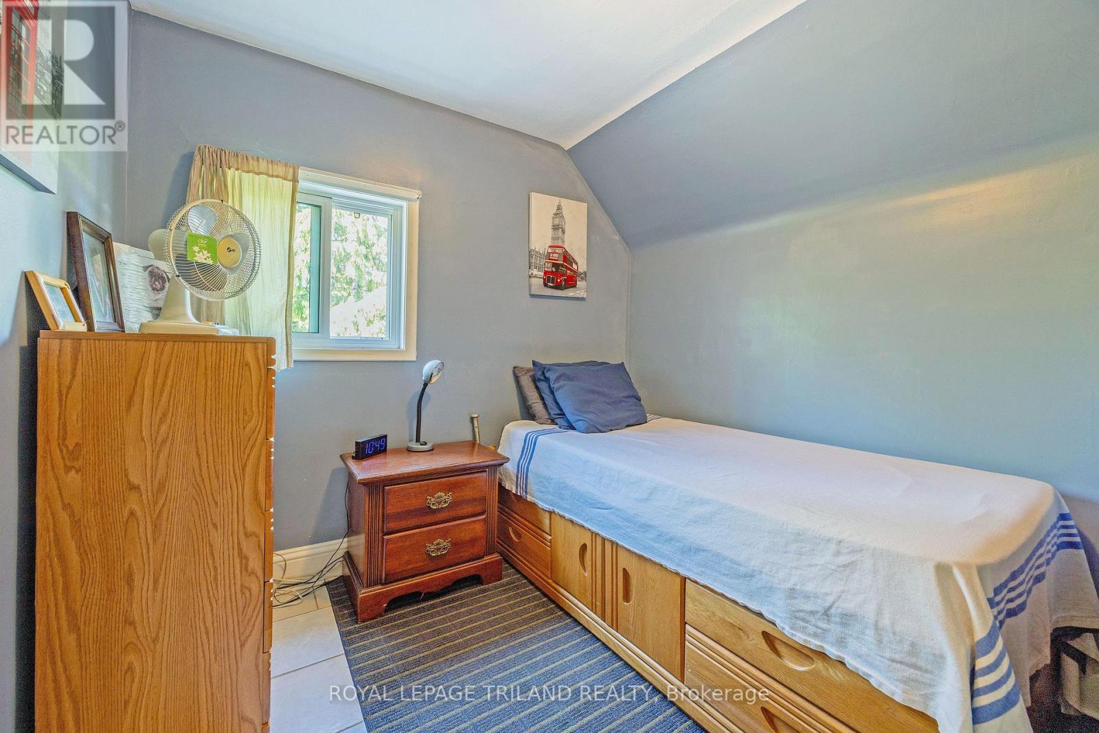 29 OLIVER STREET - 23