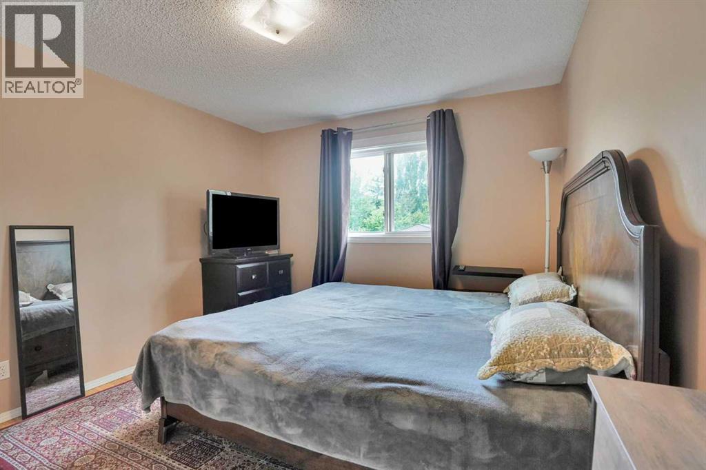 921 Arbour Lake Road NW — photo 28