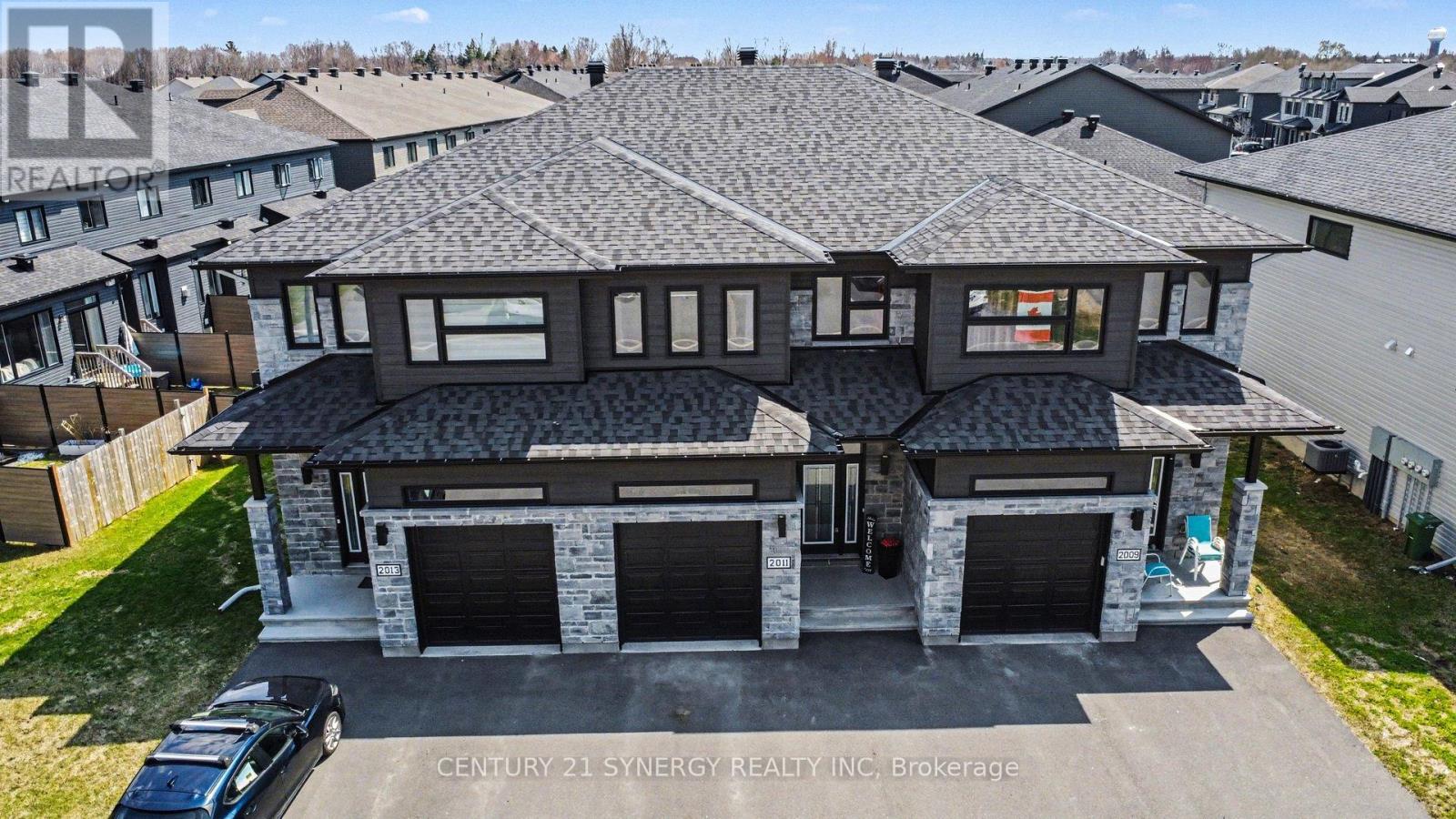 2011 BERNE STREET - 34