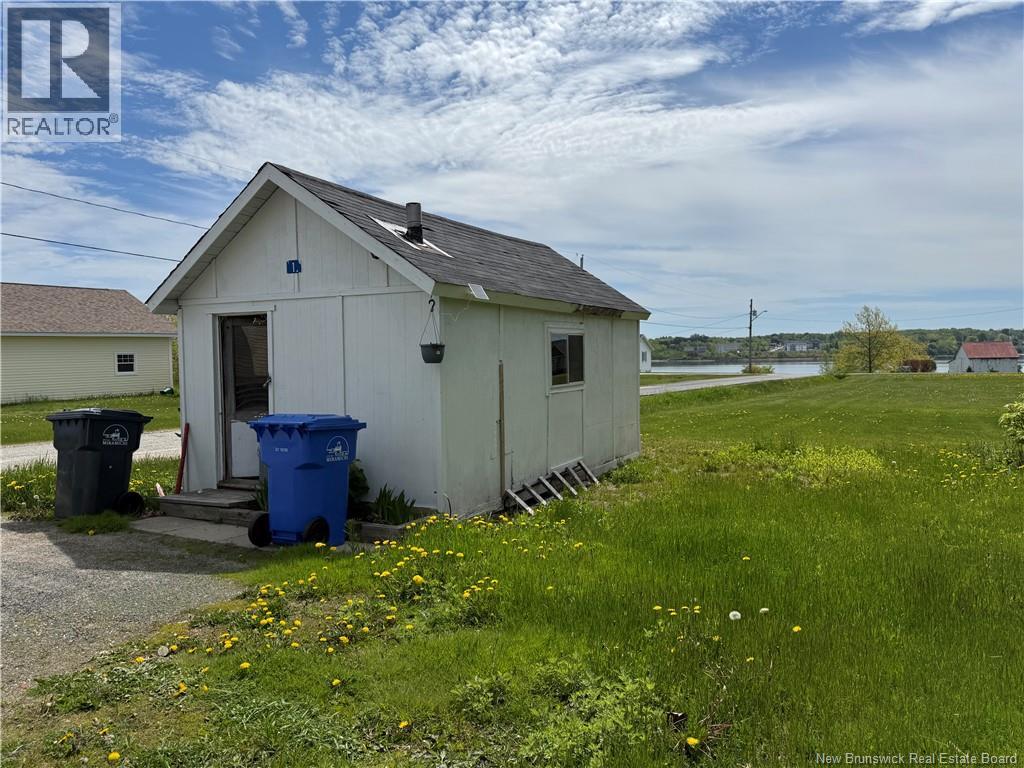 1 Gillis Lane - 30