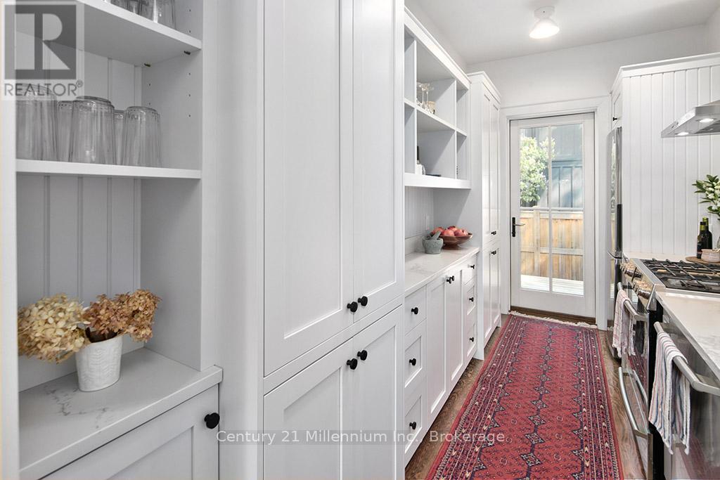350 BIRCH STREET - 23