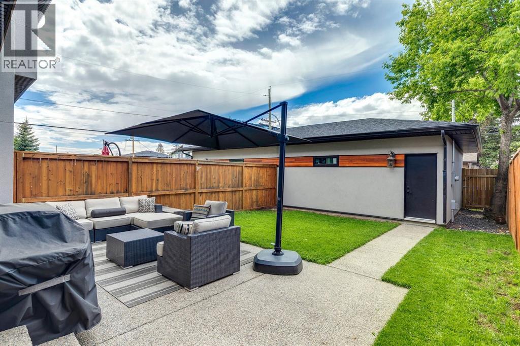 4803 19 Avenue NW - photo 3