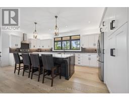 Bedroom - 5523 Fourth Line, Guelph/eramosa, ON N0B2K0 Photo 10