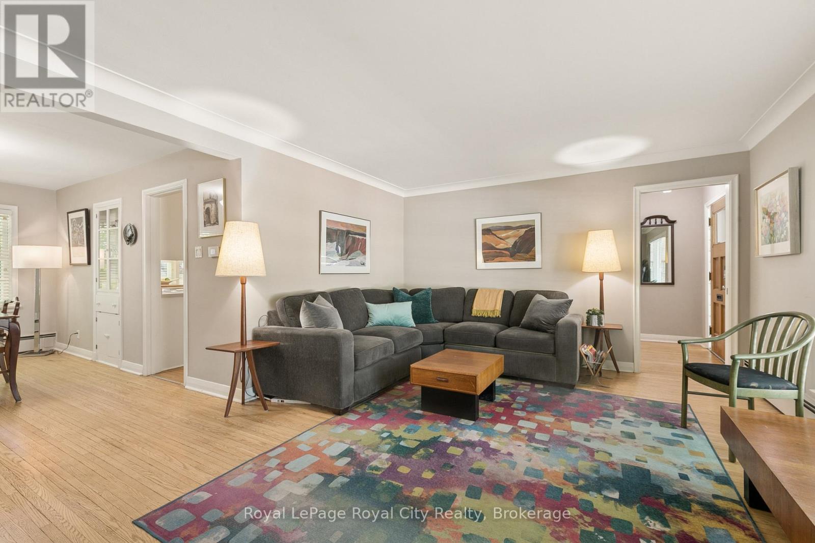 120 HILL STREET E - 10