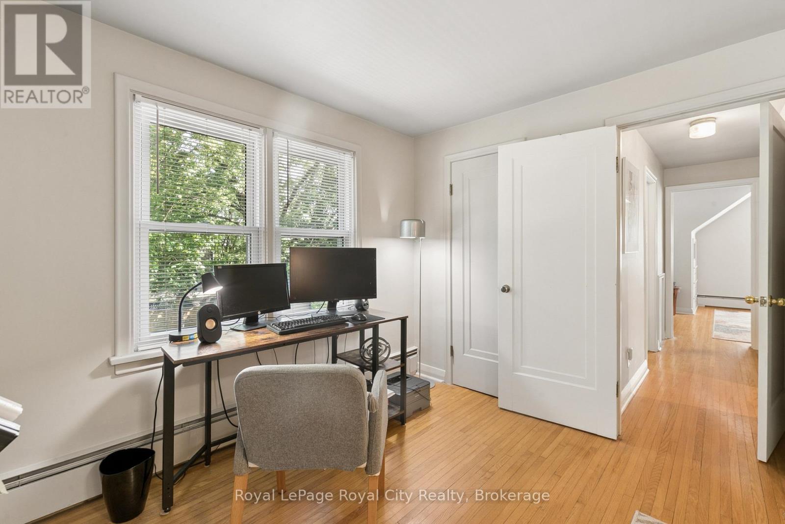 120 HILL STREET E - 28
